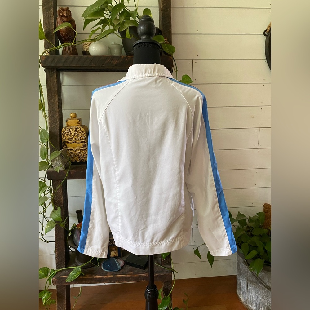 Nike: White Lightweight Bomber Jacket with Retro Blue and Orange Stripe Design - Picture 10 of 17